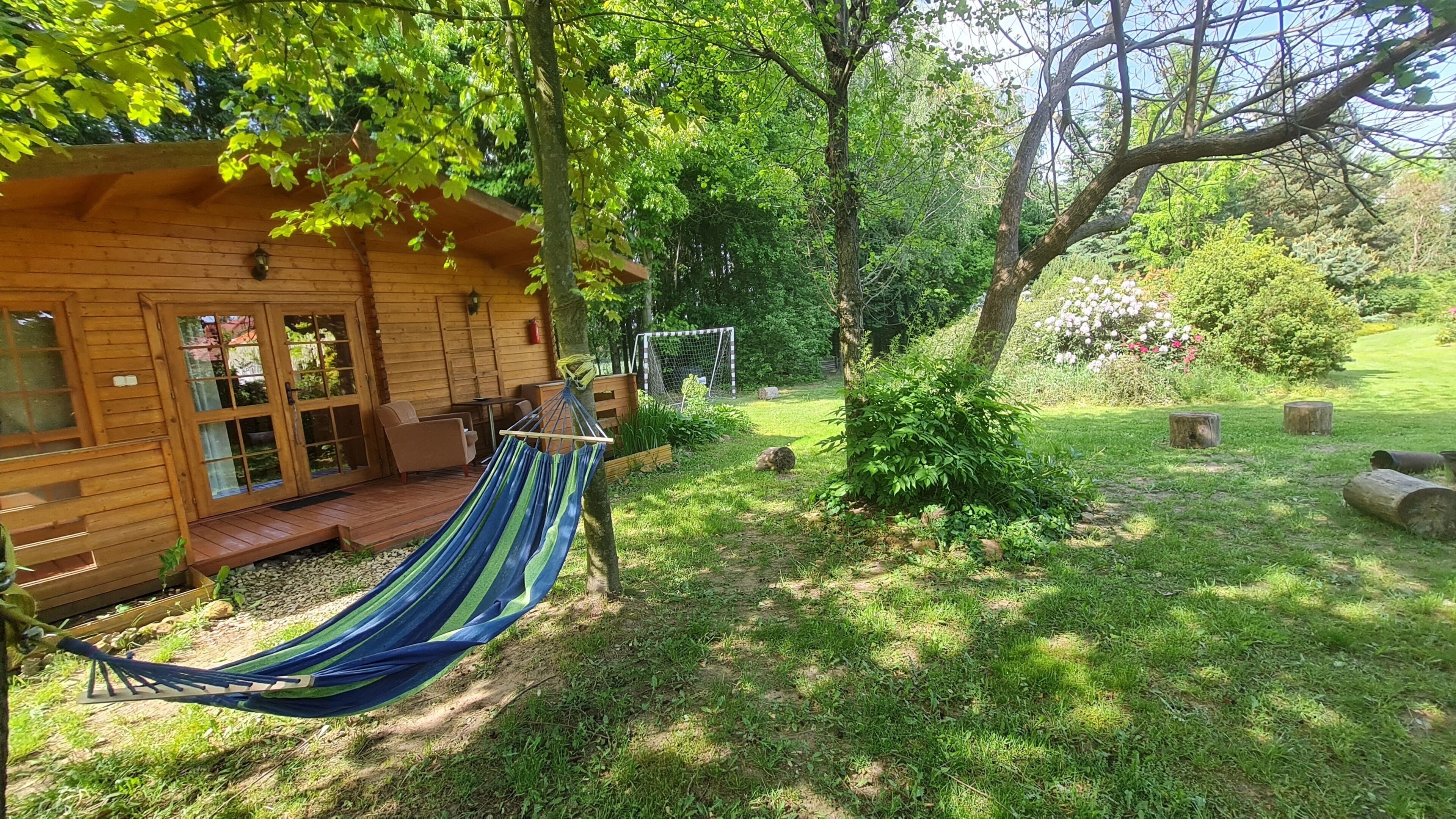Cottage Tiêu chuẩn, 2 phòng ngủ, quang cảnh vườn, khu vực vườn | Bàn ủi/dụng cụ ủi quần áo, truy cập Internet không dây miễn phí 