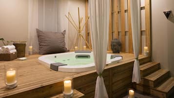 Türkisches Bad/Hamam, Körperbehandlungen, Körperpeelings