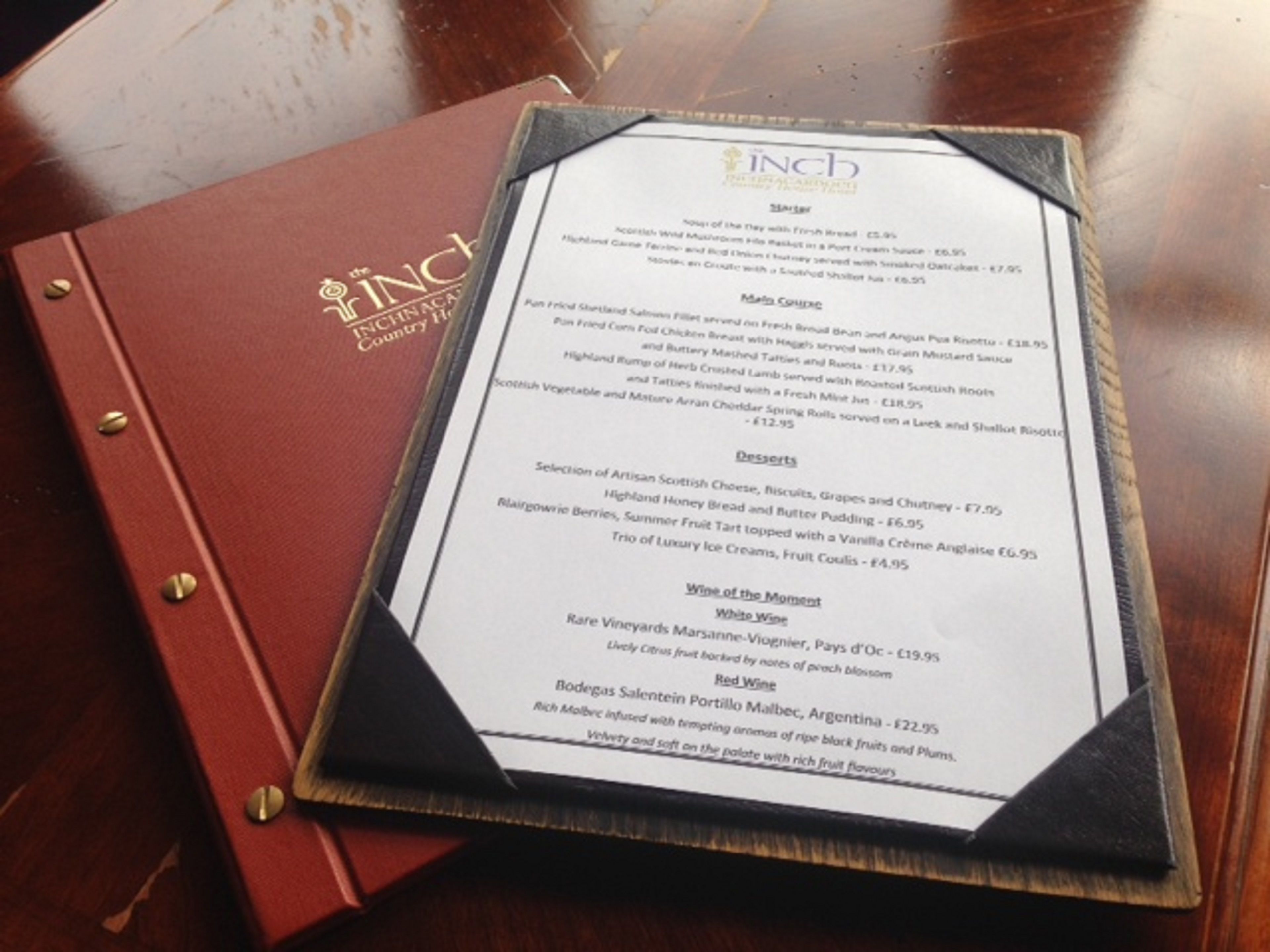 daily full breakfast (gbp 20 per person)