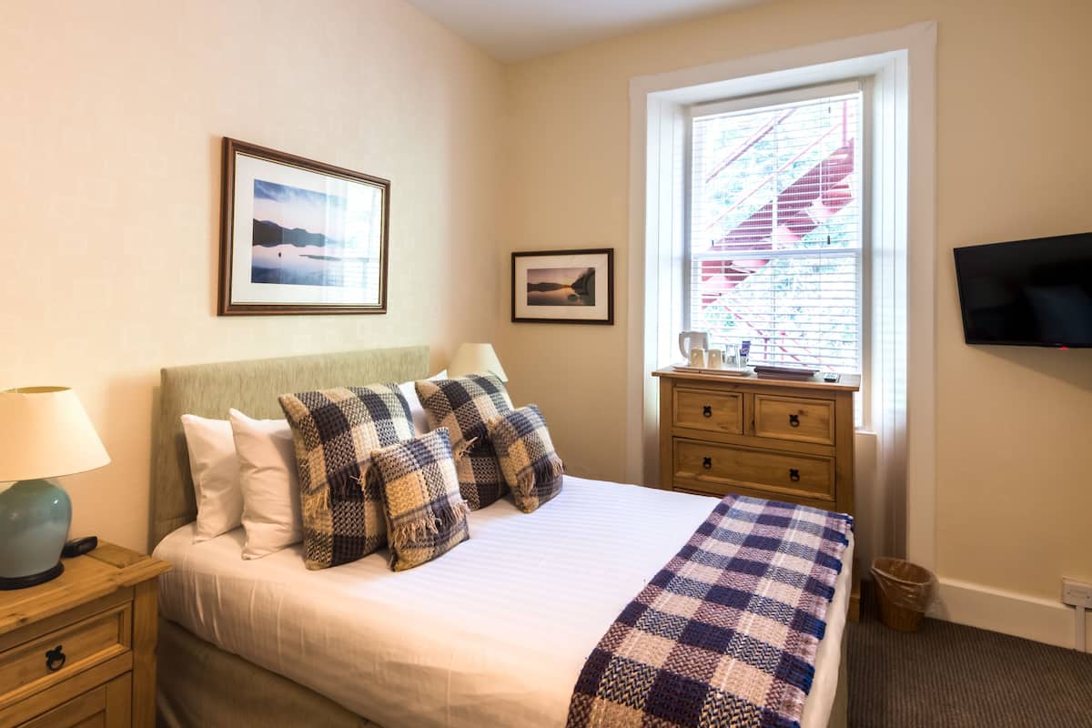 Small Double | Egyptian cotton sheets, premium bedding, pillow-top beds