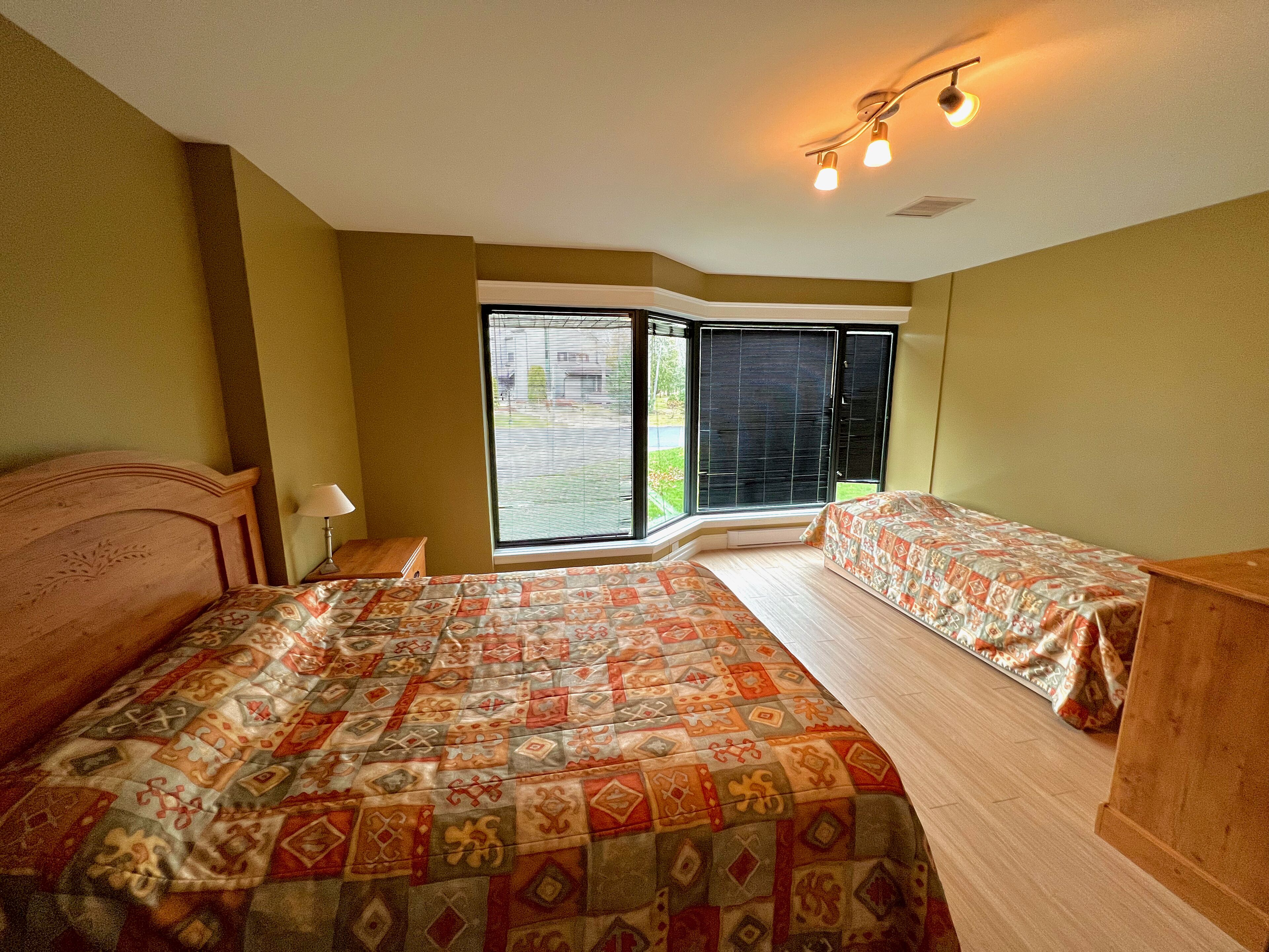 Condo, 2 Bedrooms, Kitchen | Desk, iron/ironing board, free WiFi