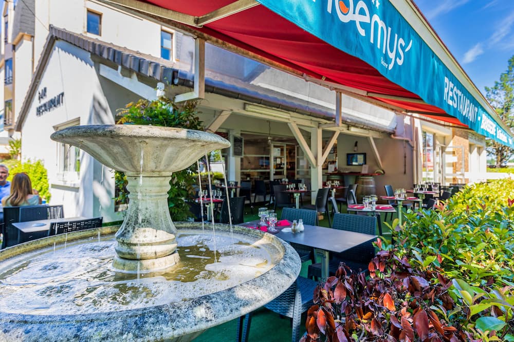 Logis Hôtel Noemys Brive - Restaurant Le Teinchurier