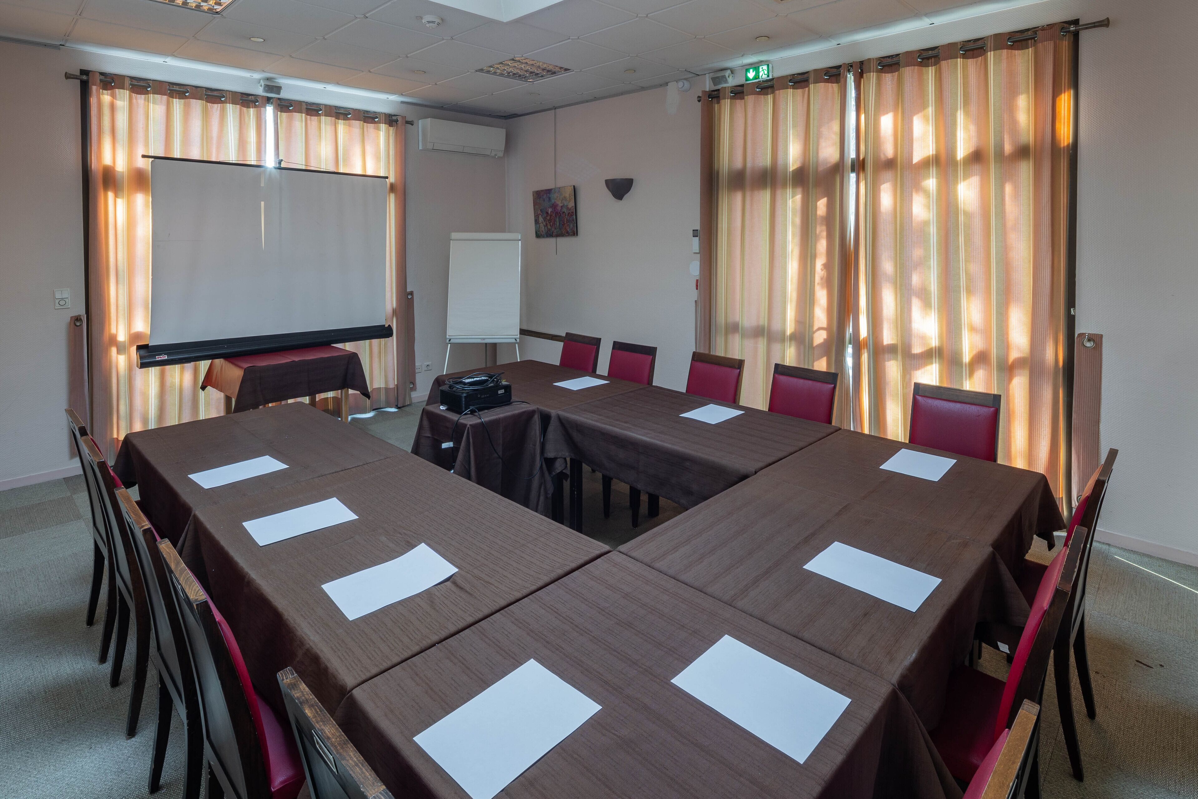 Foto - Logis Hotel Noemys Brive - Restaurant Le Teinchurier