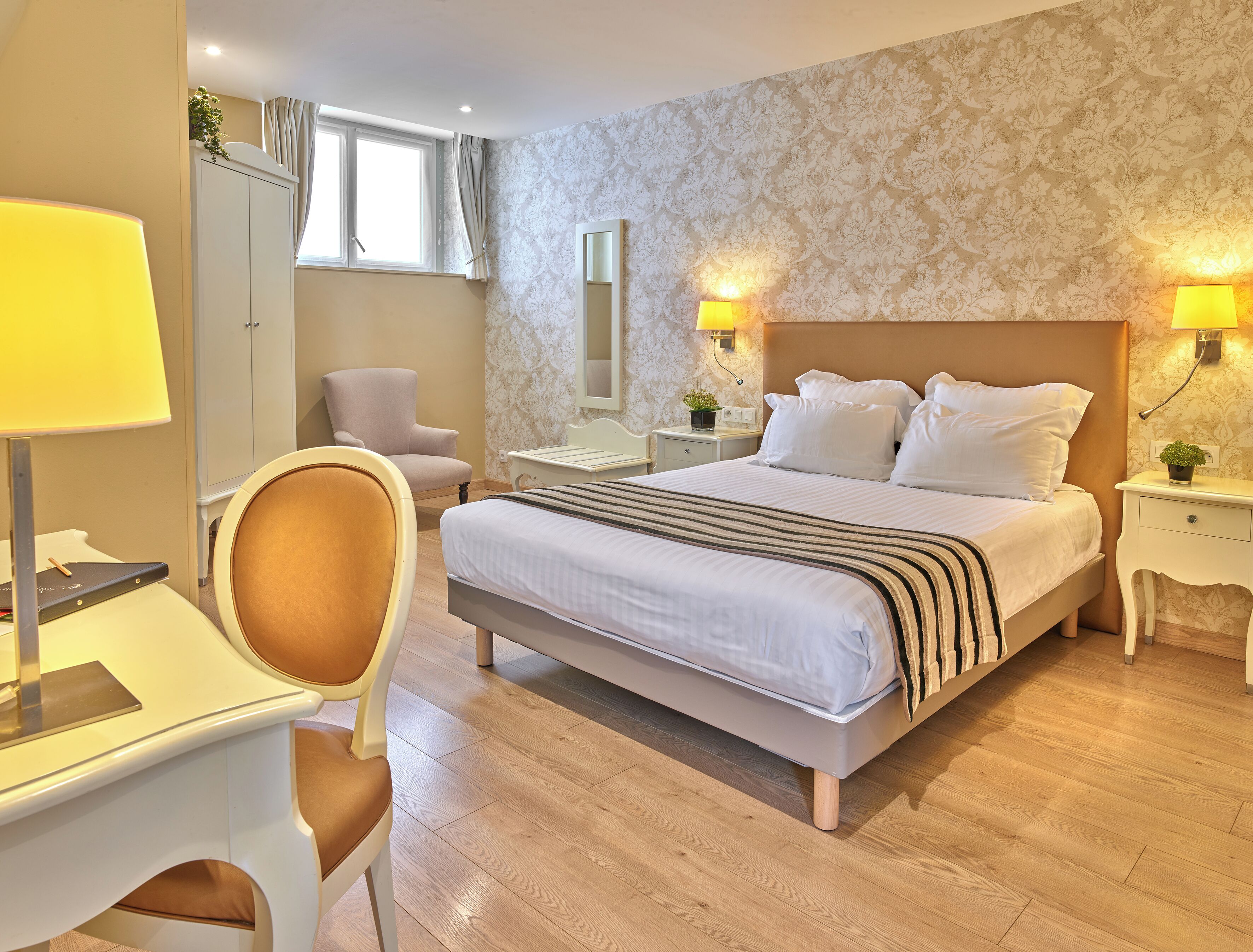 standard double room, 1 double bed | desk, free wifi, bed sheets