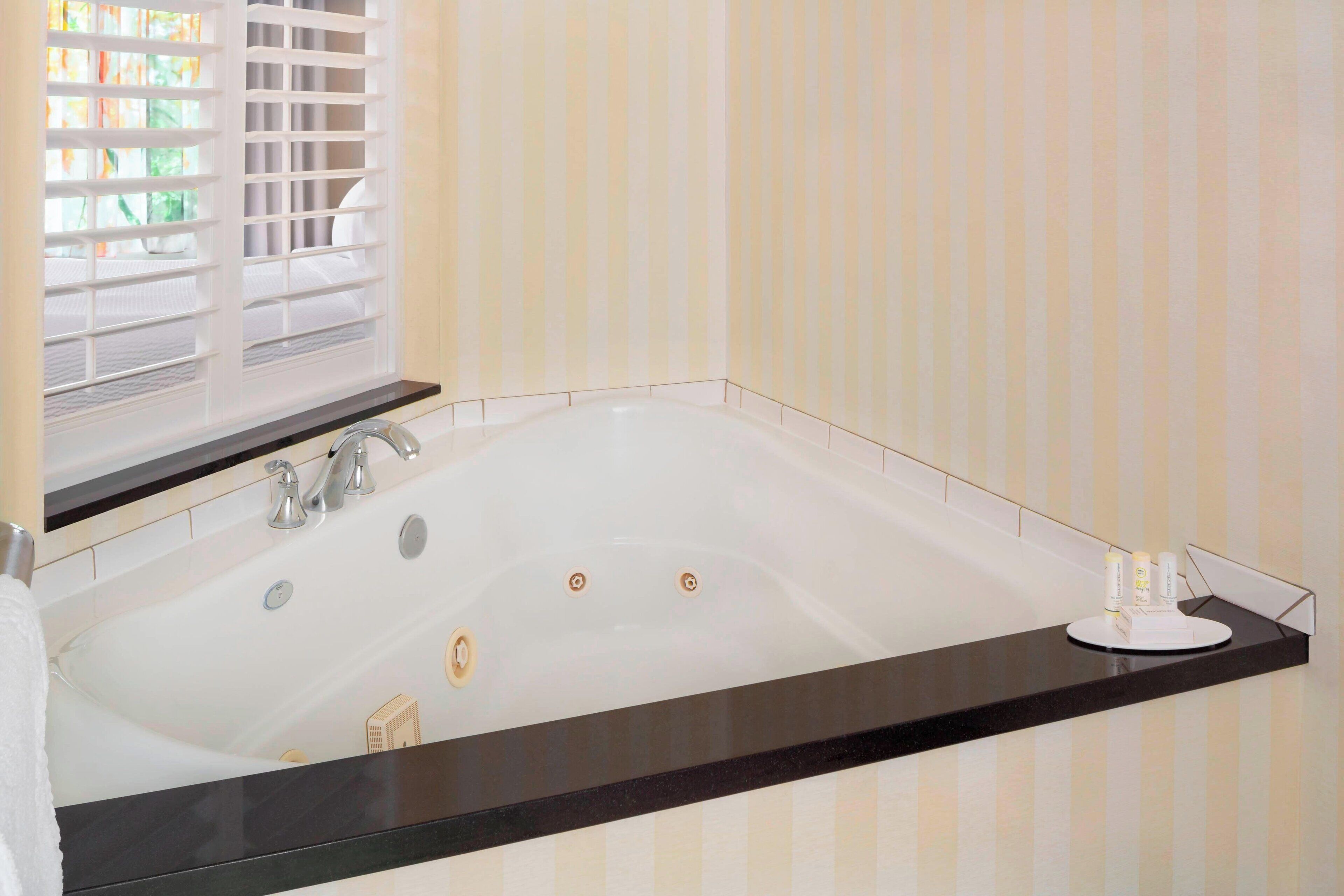 room, 1 king bed | desk, laptop workspace, blackout curtains, iron/ironing board