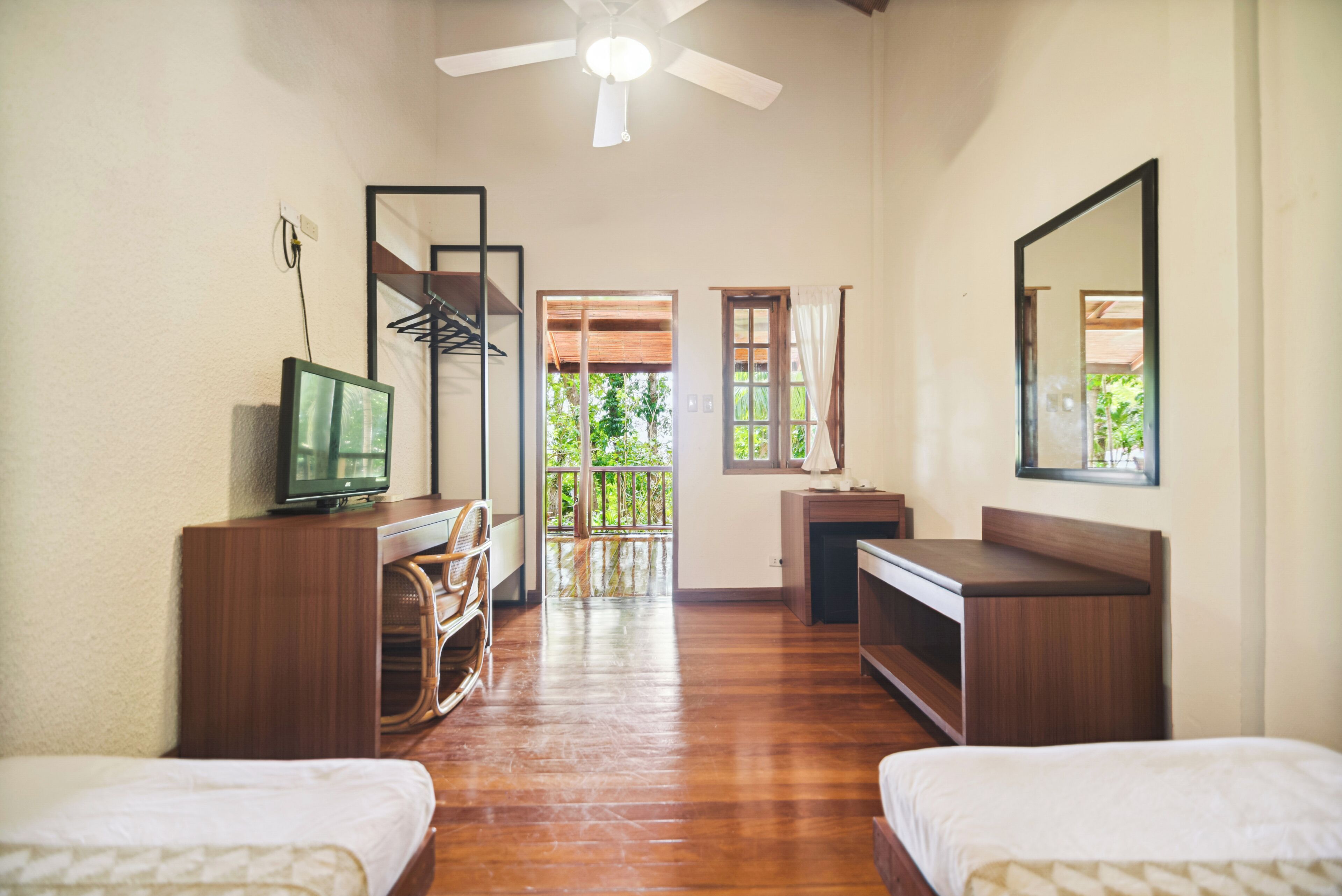 family suite | 2 bedrooms, minibar, in-room safe, desk