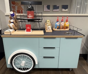 Free daily continental breakfast