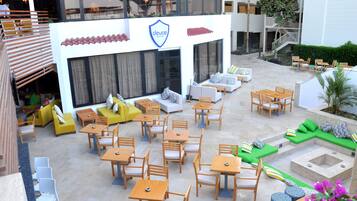 6 Restaurants, Frühstück, Mittagessen, Abendessen, internationale Küche