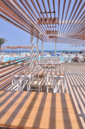 Terrace/patio - SUNRISE Holidays Resort - Adults Only - All inclusive (Hurghada)