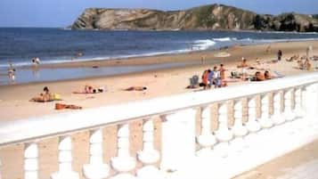 Plage à proximité, sable blanc