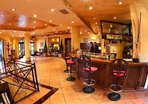 Bar (on property) - Hotel Comillas (Comillas)
