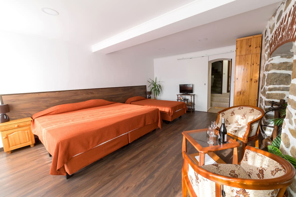 Habitación doble panorámica, 1 habitación, vista al jardín | Ropa de cama hipoalergénica y camas con efecto memoria 