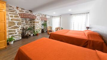 Bộ đồ giường kháng dị ứng, nệm cao su hoạt tính (memory foam)