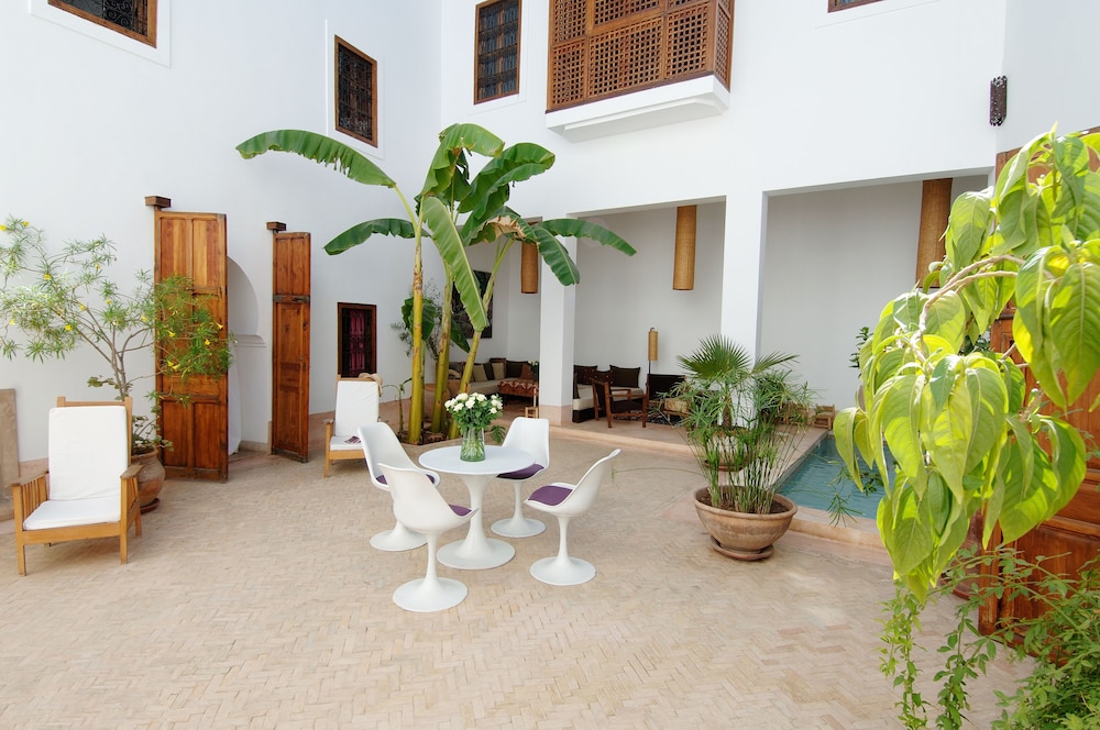 Riad UP Urban Paradise by null