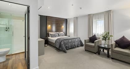Boulcott Lodge