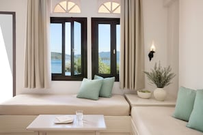 Standard Family Suite Leda | ตู้นิรภัยในห้องพัก, เตารีด/โต๊ะรีดผ้า, Wi-Fi ฟรี