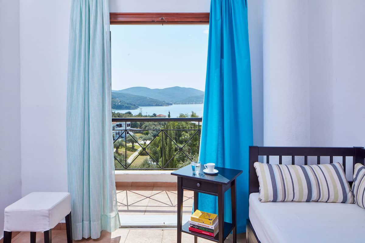 Villa Aphrodite with Private Swimming Pool | セーフティボックス (室内)、アイロン / アイロン台、WiFi (無料)
