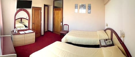 Minibar, caja fuerte, sistema de insonorización y cunas (de pago)