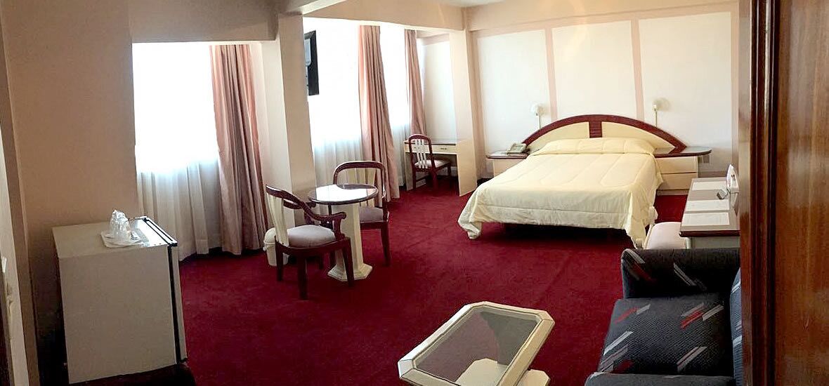 executive suite | 1 bedroom, minibar, in-room safe, soundproofing