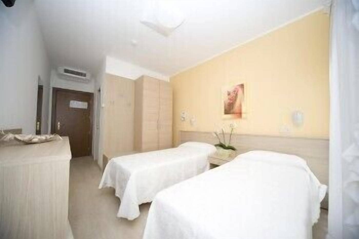 double room, balcony | in-room safe, individually furnished, desk, blackout curtains
