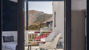 Phòng Suite | Két bảo mật tại phòng, bàn, bàn ủi/dụng cụ ủi quần áo, bộ trải giường