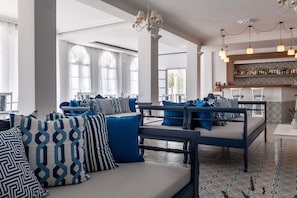 Reception - Rivari Hotel (Santorini)