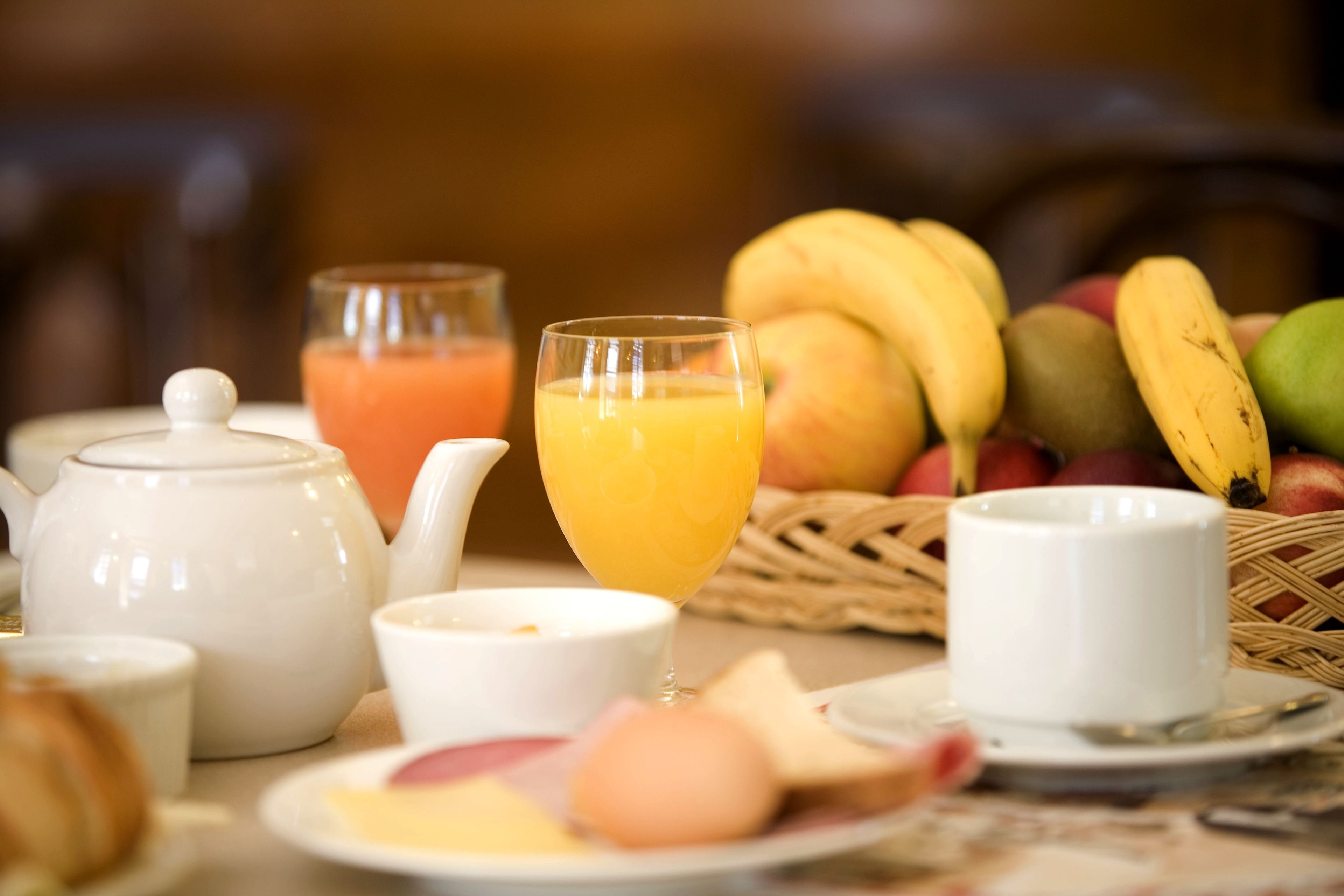 daily buffet breakfast (eur 13 per person)