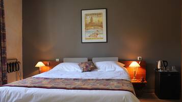 Minibar, in-room safe, desk, free cots/infant beds