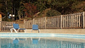 Outdoor pool - Colombie (Gorses)