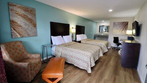 Habitación estándar, 2 camas dobles, no fumadores | Escritorio, espacio para trabajar con un portátil, wifi gratis