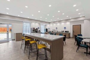 Desayuno continental incluido todos los días