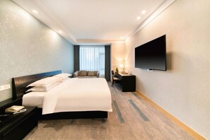 Cofres nos quartos, camas extras/dobráveis (sobretaxa)