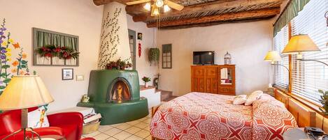 Gecko's Garden | Egyptian cotton sheets, premium bedding, blackout curtains