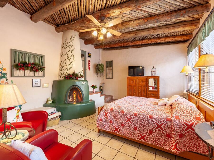 Chambre, 1 très grand lit