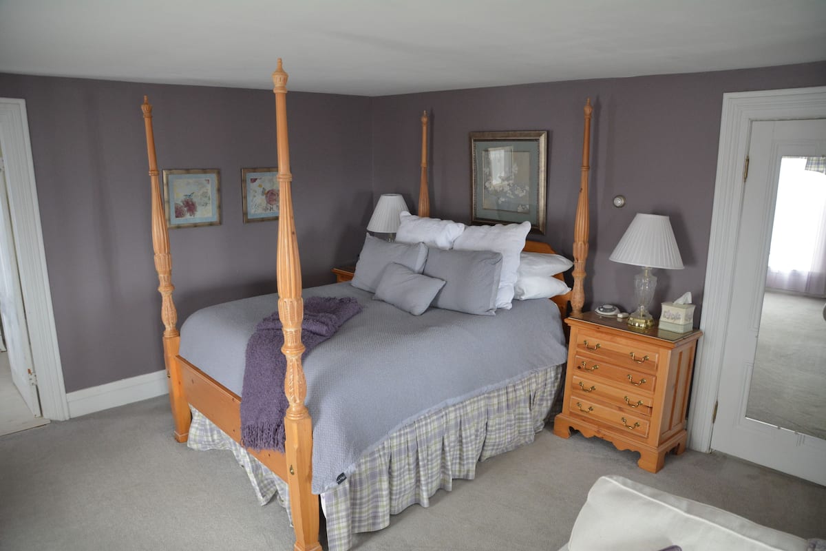 Chambre, salle de bains privée (Lilac Suite)