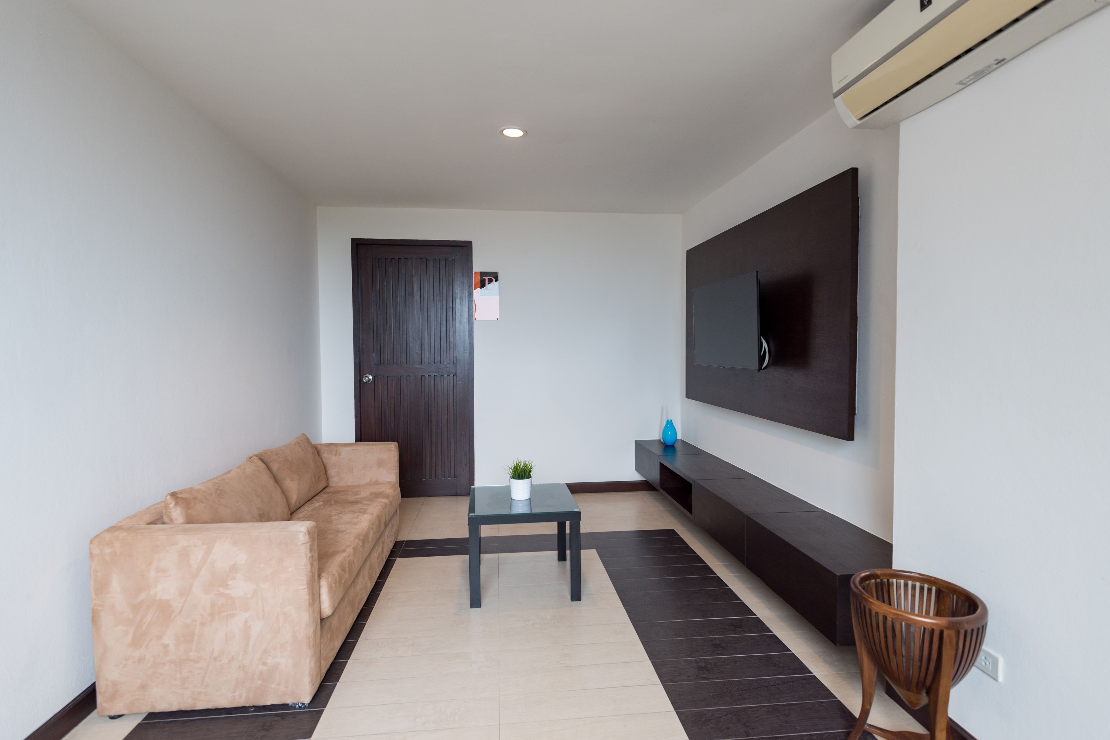 grand deluxe family room | 2 bedrooms, in-room safe, rollaway beds, free wifi