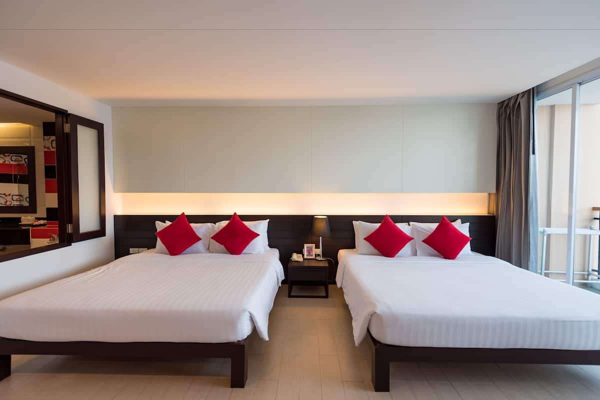 Grand Deluxe Family Room | ตู้นิรภัยในห้องพัก, เตียงเสริม/เปล, Wi-Fi ฟรี