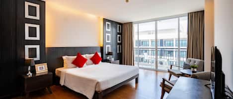 In-room safe, rollaway beds, free WiFi