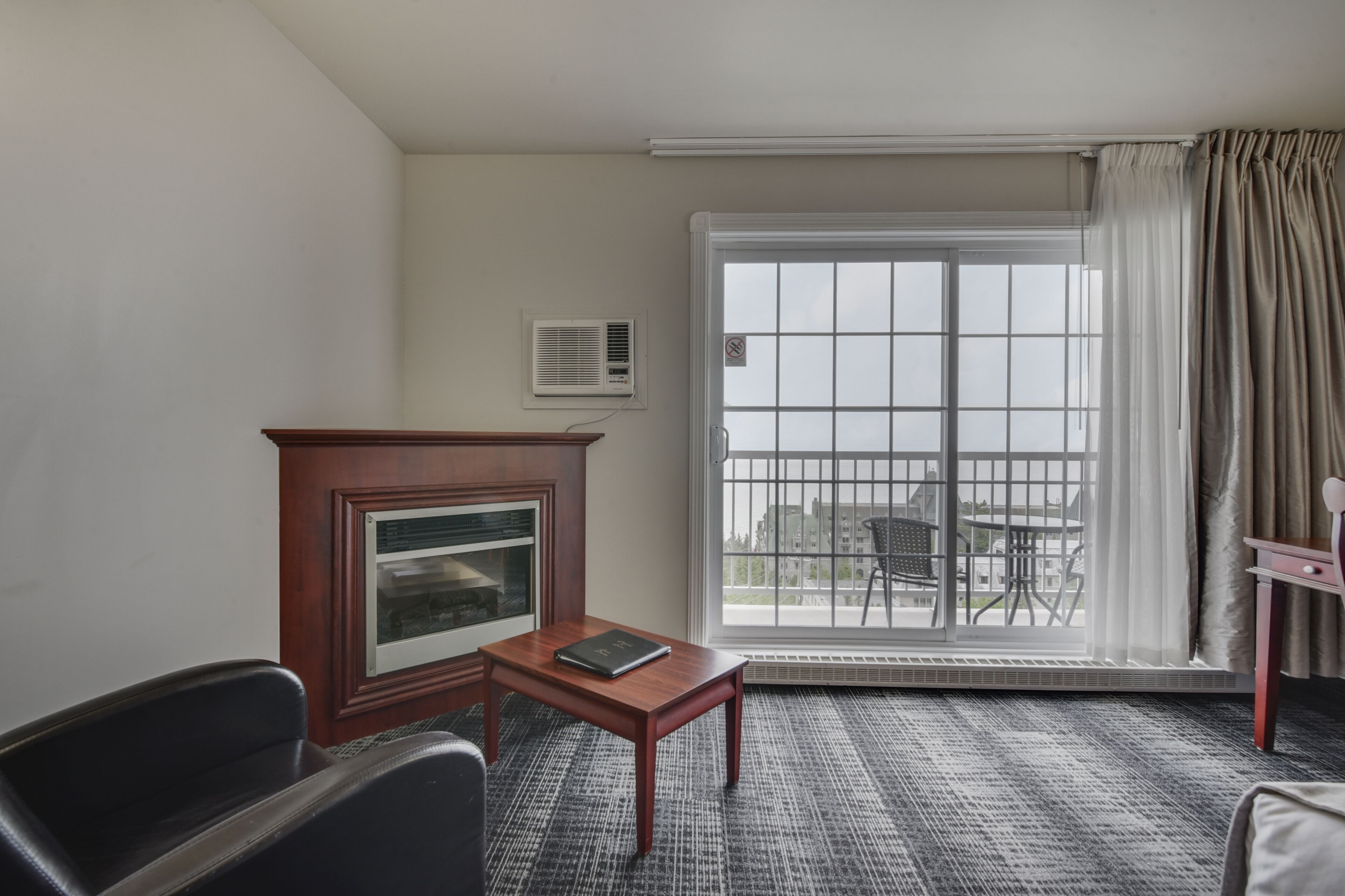 32-inch tv with cable channels