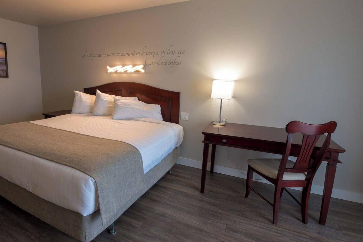 In-room safe, individually decorated, individually furnished, desk