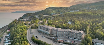 Hotel et Pavillons Le Petit Manoir du Casino