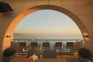 Rooftop terrace