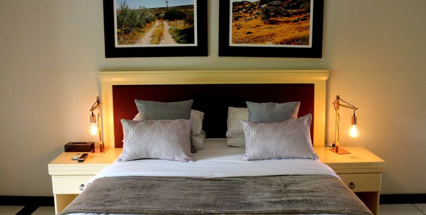 standard double suite | 1 bedroom, minibar, in-room safe, desk