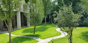 Garden - Sandton Lodge Rivonia (Sandton)