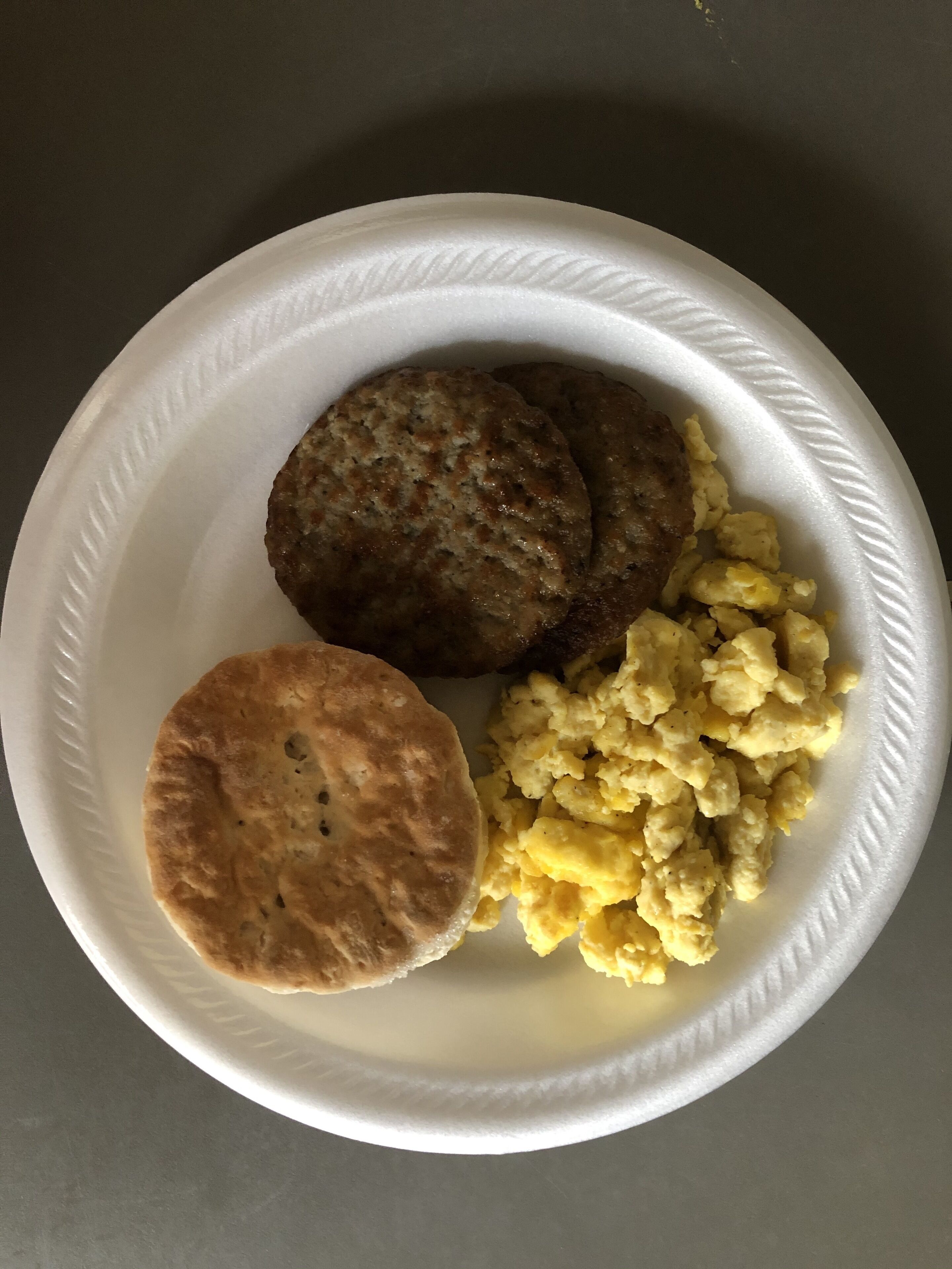 free daily self-service breakfast