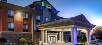 Holiday Inn Express & Suites Shelbyville Indianapolis by IHG