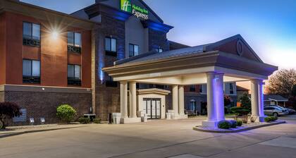 Holiday Inn Express & Suites Shelbyville Indianapolis by IHG