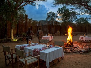 Fireplace - Nkomazi Game Reserve by NEWMARK (Badplaas)