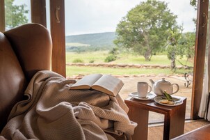 Luxury Suite | 1 bedroom, premium bedding, desk, soundproofing