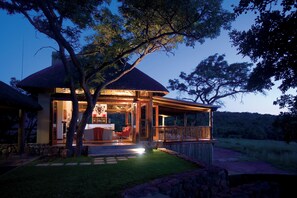 Exterior - Ekuthuleni Lodge (Vaalwater)